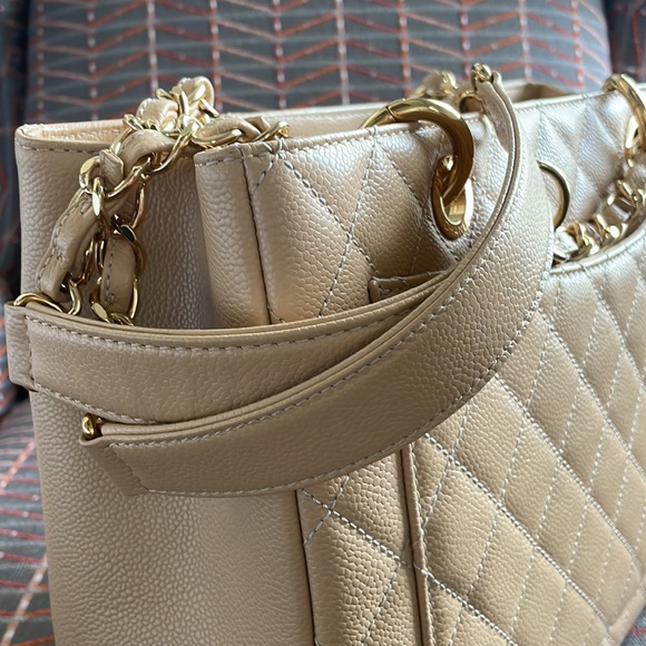 Chanel GST Grand shopping tote - Picture 6 of 8